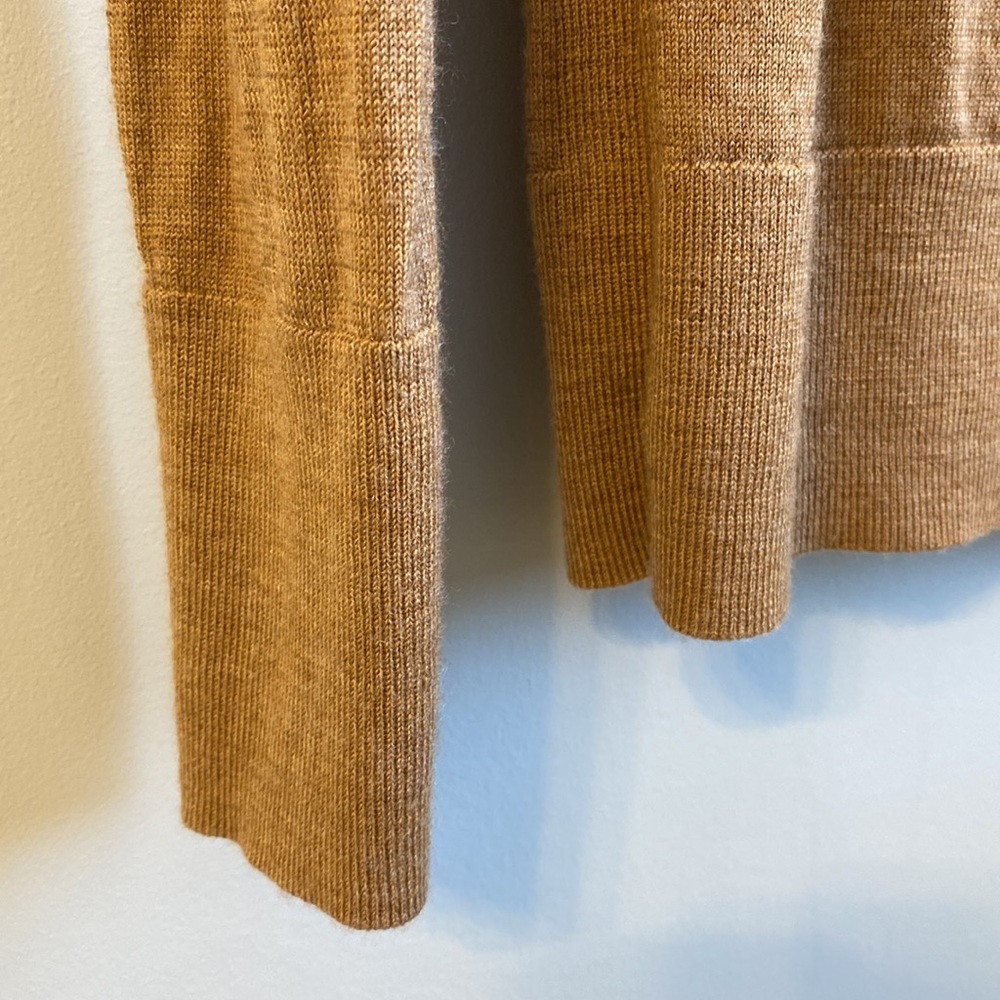 Gap Merino Wool Turtleneck - Picture 5 of 7